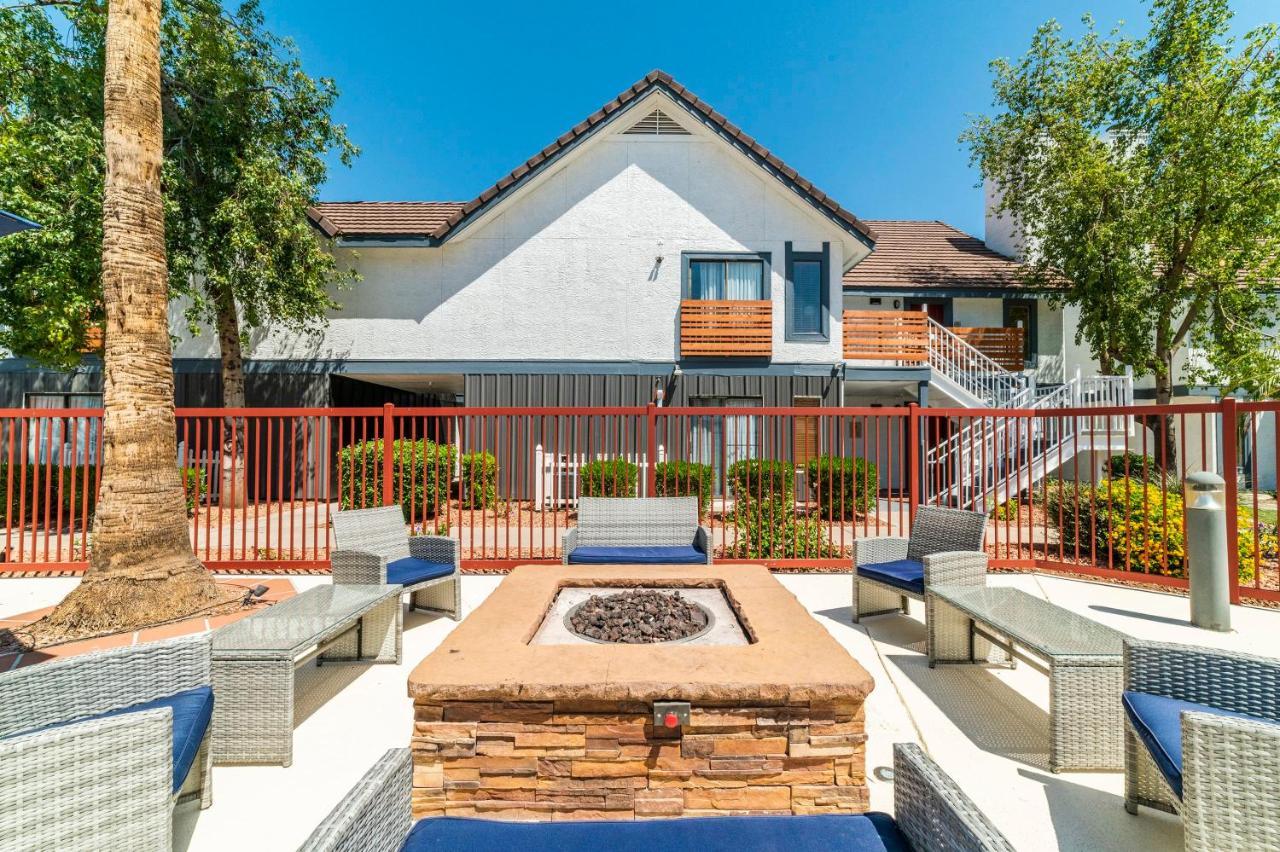 Metro Phx Downstairs Studio Sleeps 4 Ada Accessible Phoenix Exterior foto